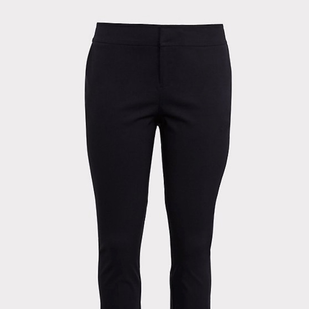 Torrid, Size 18 (short) , black straight leg dress  pant, good condition